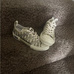 Kids' Designer Sneakers - White